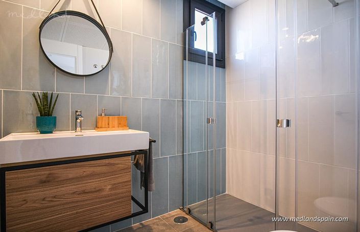 Image No.10-3 Bed Villa for sale