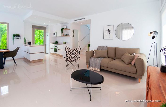 Image No.3-3 Bed Villa for sale