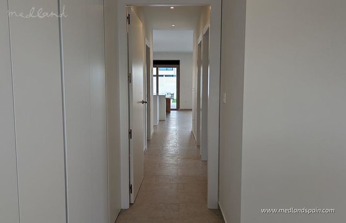 Image No.10-3 Bed Villa for sale