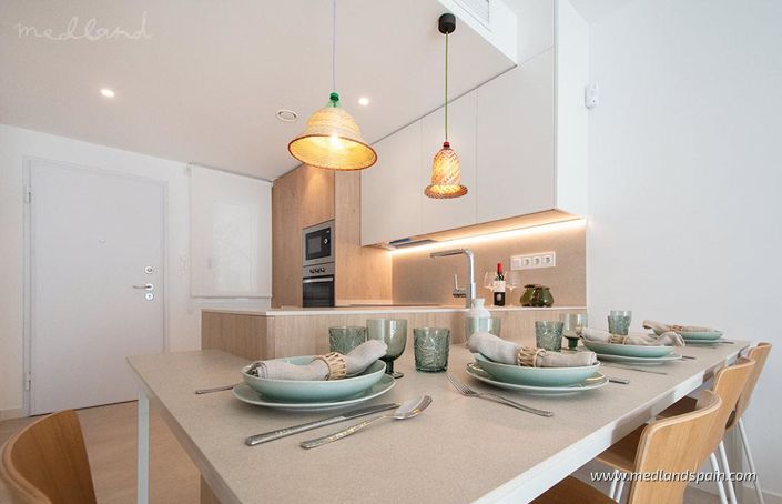 Image No.8-2 Bed Apartment for sale