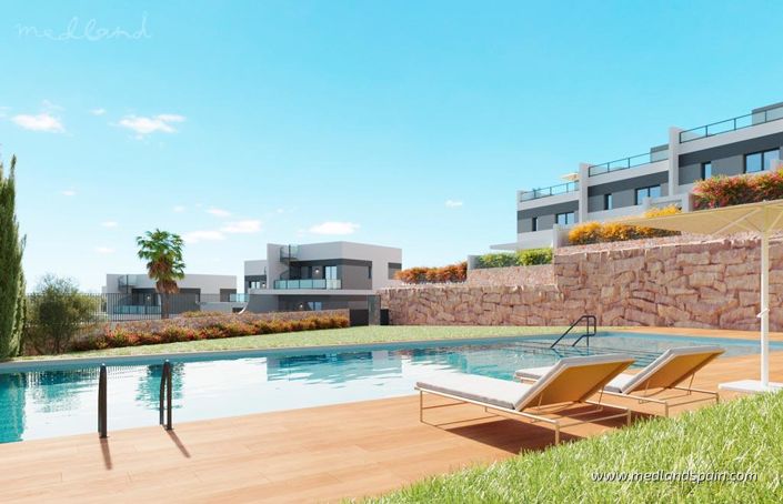 Image No.12-4 Bed Villa for sale