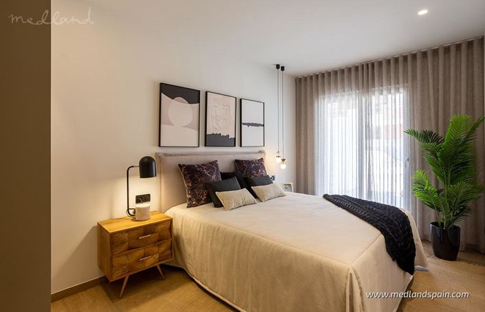 Image No.12-2 Bed Apartment for sale