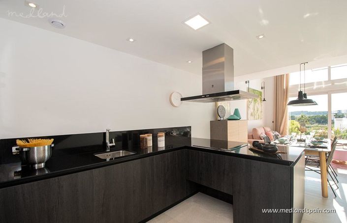 Image No.7-3 Bed Villa for sale