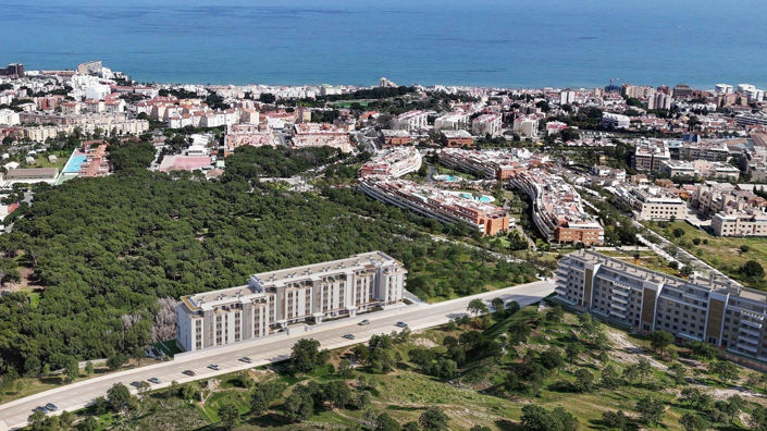 Image No.14-3 Bed Apartment for sale