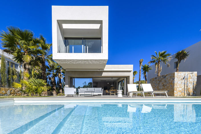 Image No.3-3 Bed Villa for sale