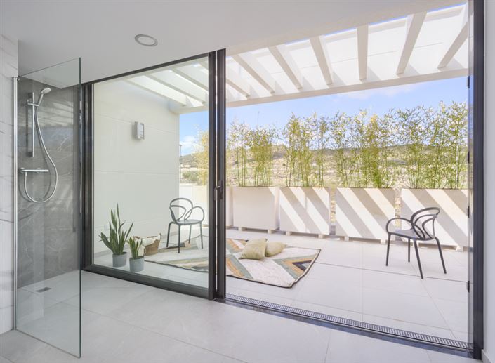 Image No.10-3 Bed Villa for sale