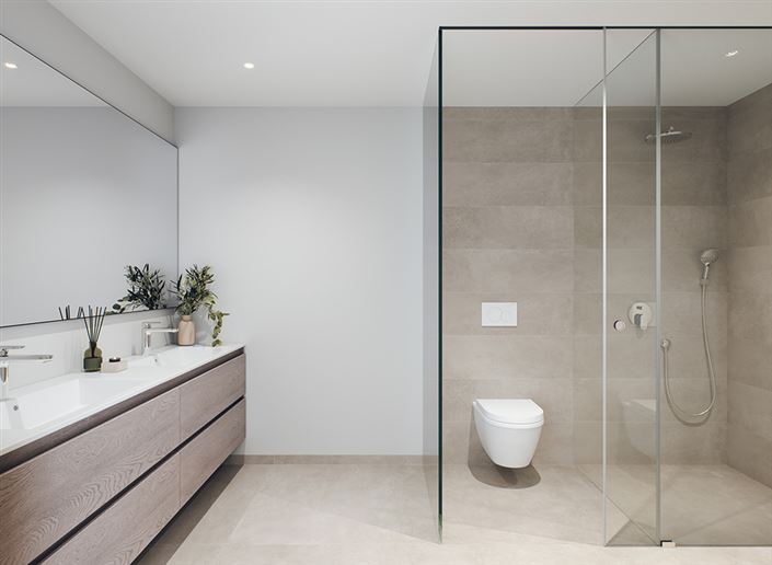 Image No.10-3 Bed Apartment for sale