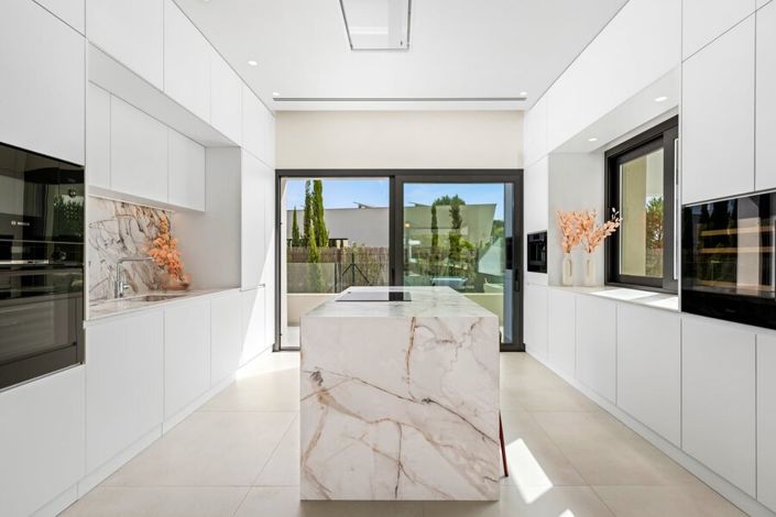 Image No.8-3 Bed Villa for sale