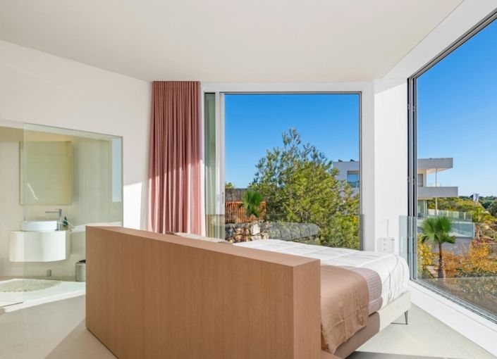 Image No.9-3 Bed Villa for sale