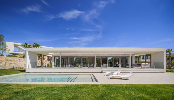 Image No.1-3 Bed Villa for sale