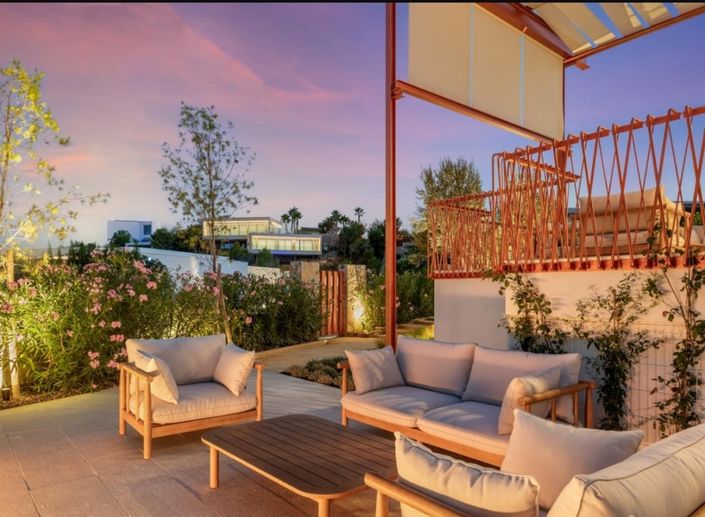 Image No.9-3 Bed Villa for sale