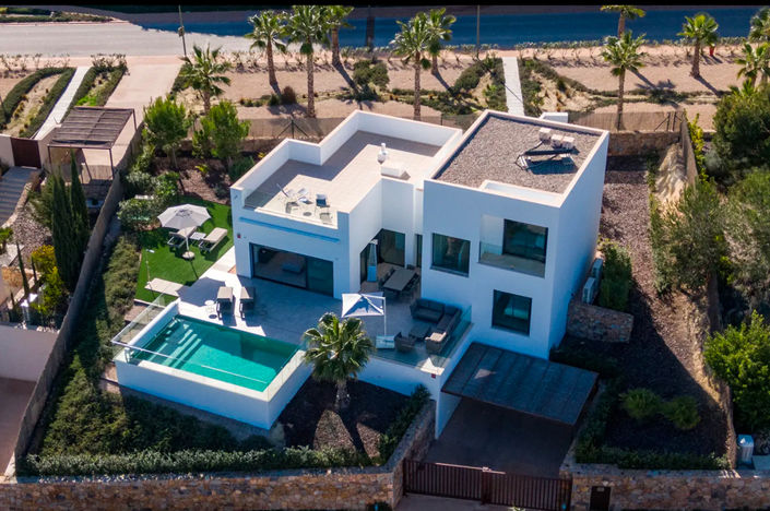 Image No.2-3 Bed Villa for sale