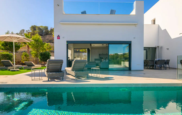 Image No.5-3 Bed Villa for sale