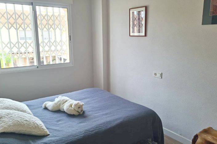 Image No.9-3 Bed Townhouse for sale