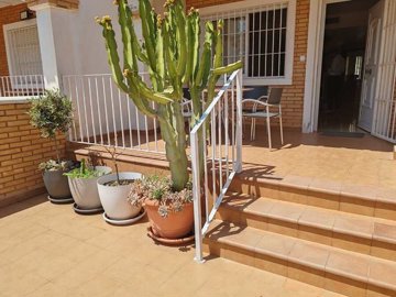 98798-for-sale-in-los-alcazares-34259734-larg