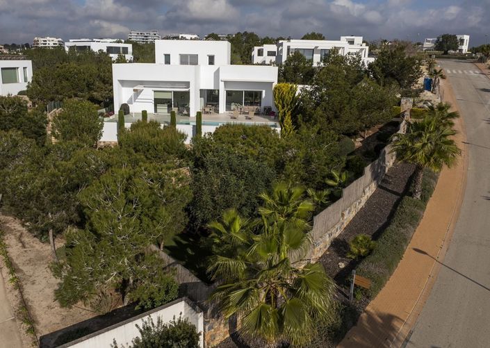 Image No.26-4 Bed Villa for sale