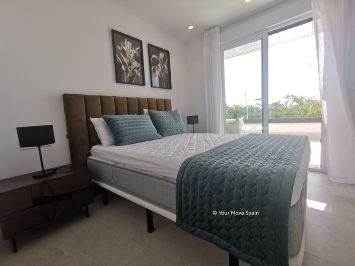 Image No.15-3 Bed Villa for sale