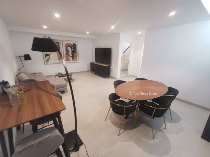 Image No.21-3 Bed Villa for sale