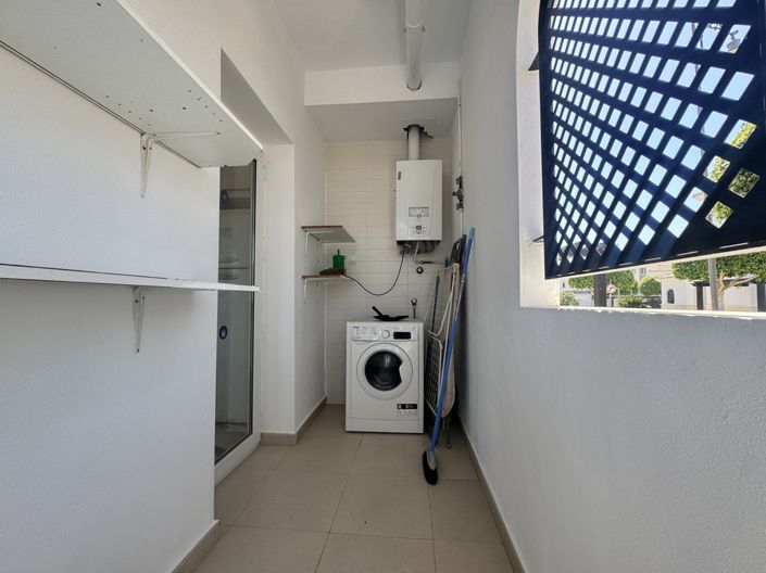 Image No.11-3 Bed Villa for sale