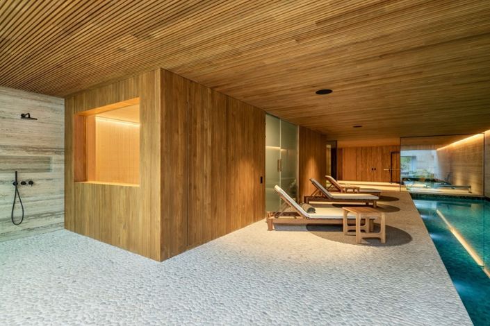 Image No.17-7 Bed Villa for sale