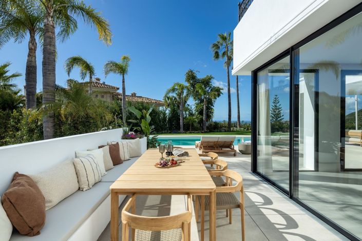 Image No.10-5 Bed Villa for sale