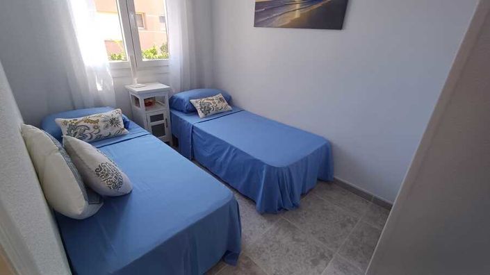 Image No.9-3 Bed Townhouse for sale