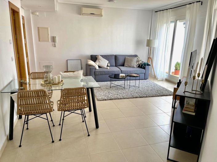 Image No.3-2 Bed Property for sale