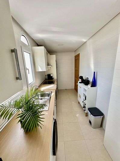 Image No.6-2 Bed Property for sale