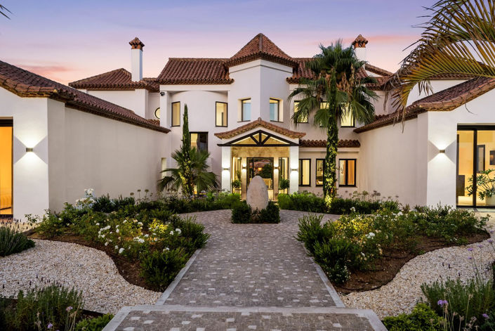 Image No.12-6 Bed Villa for sale