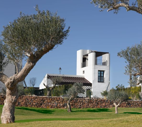 Image No.2-2 Bed Villa for sale