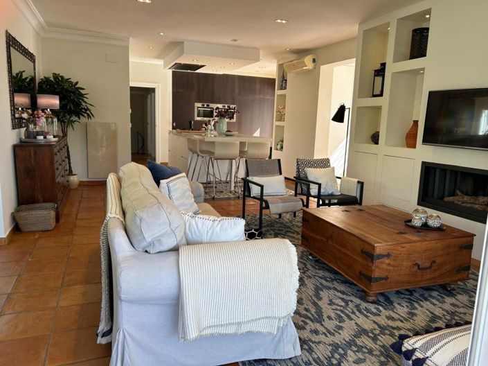 Image No.3-5 Bed Villa for sale