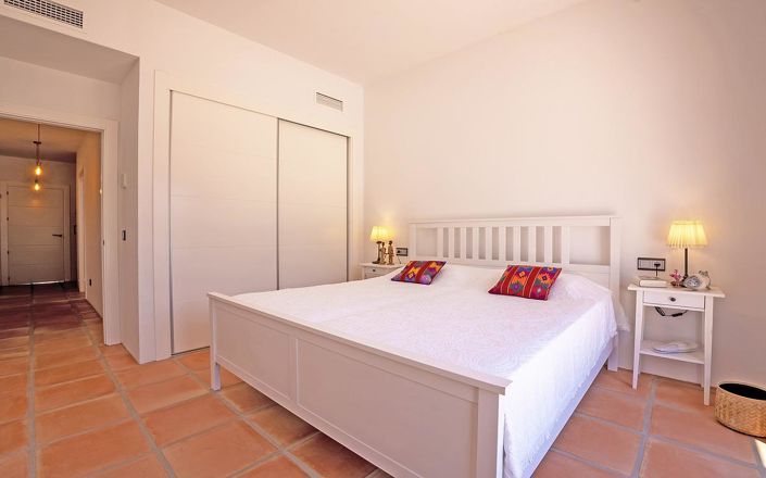 Image No.14-3 Bed Villa for sale