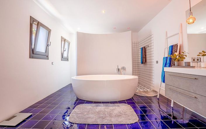 Image No.15-3 Bed Villa for sale