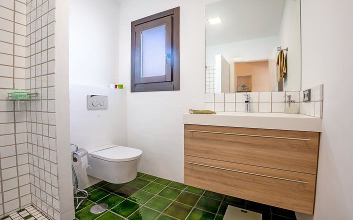 Image No.18-3 Bed Villa for sale