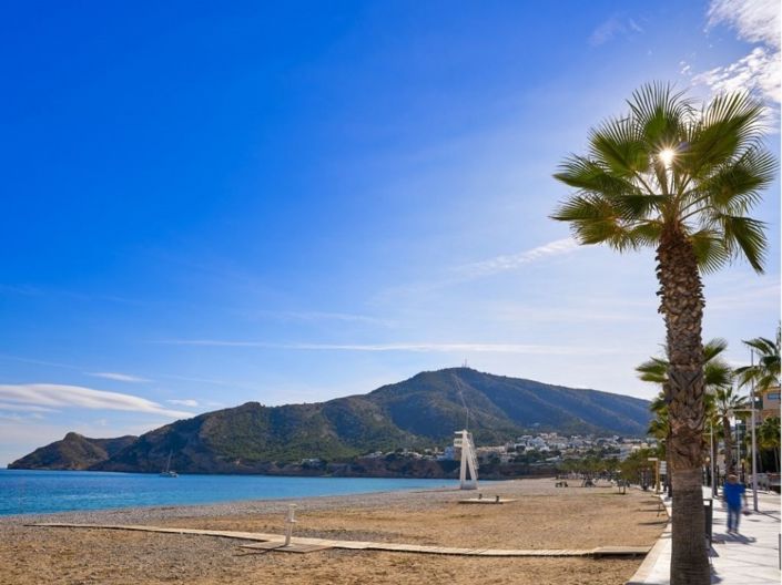 Image No.33-7 Bed Villa for sale