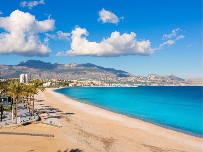 Image No.34-7 Bed Villa for sale