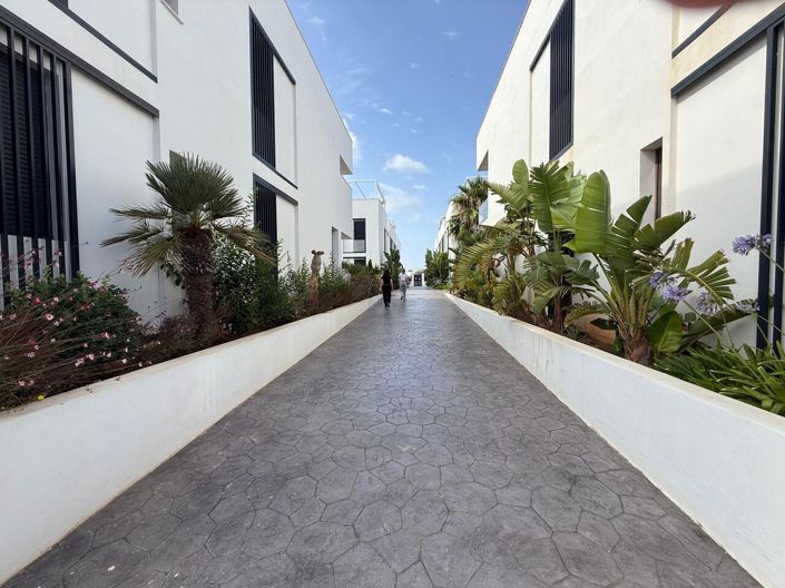 Image No.2-2 Bed Duplex for sale