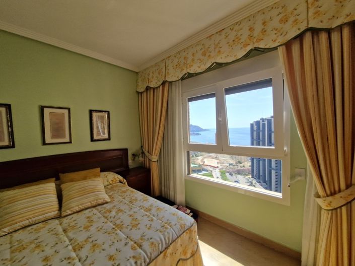 Image No.20-4 Bed Apartment for sale