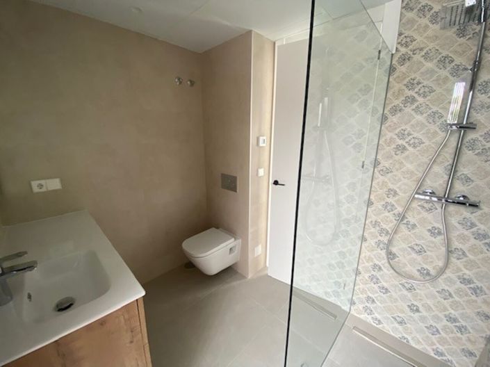 Image No.19-3 Bed Villa for sale