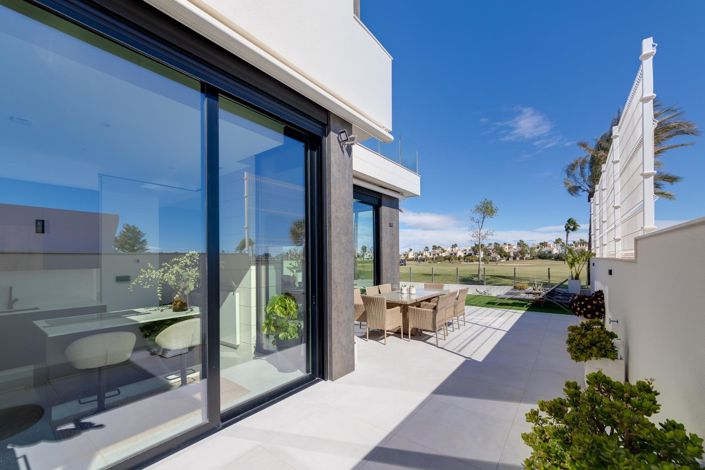 Image No.16-3 Bed Villa for sale