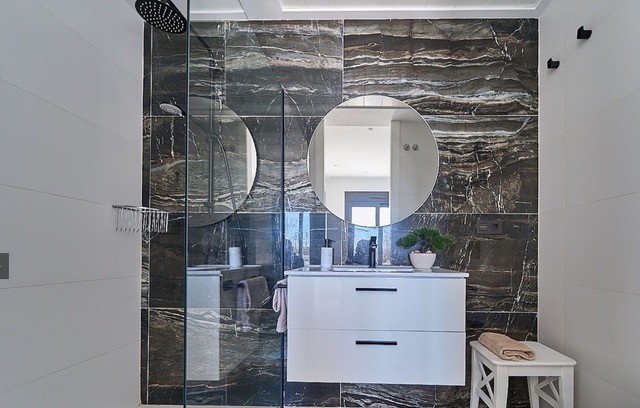 Image No.18-3 Bed Villa for sale