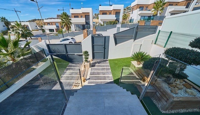 Image No.38-3 Bed Villa for sale