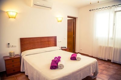 property-in-ibiza-9-large