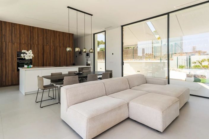 Image No.4-3 Bed Villa for sale