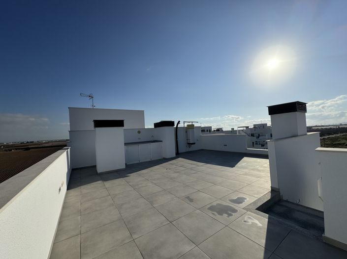 Image No.7-2 Bed Property for sale