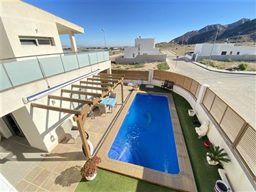 3379stunningdetachedvilla010223175438tnimg019
