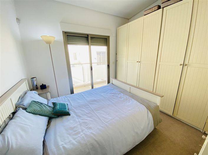 Image No.11-3 Bed Property for sale