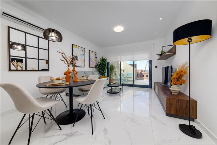 Image No.3-2 Bed Property for sale