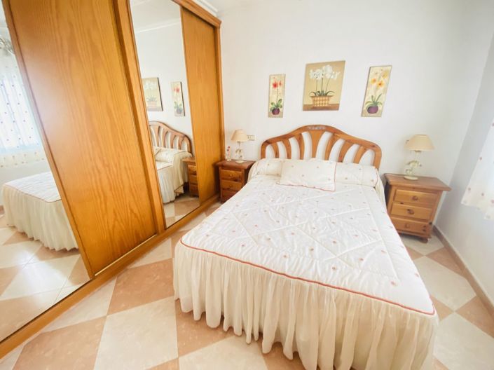 Image No.14-3 Bed Property for sale