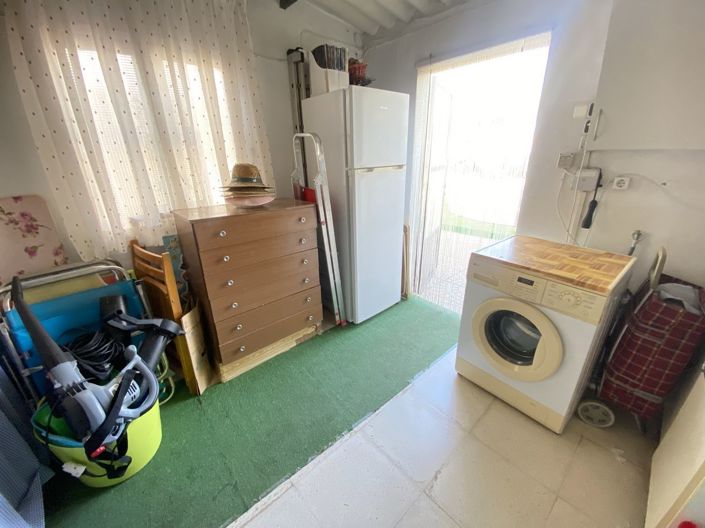 Image No.16-3 Bed Property for sale